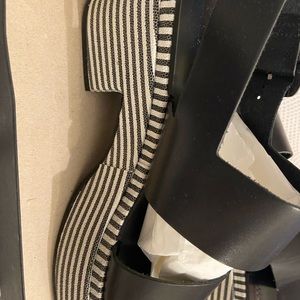 Barney’s NewYork platform wedge sandal